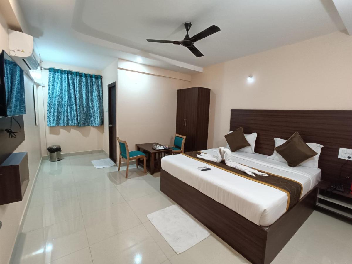 Hotel Classic Comfort - Housity