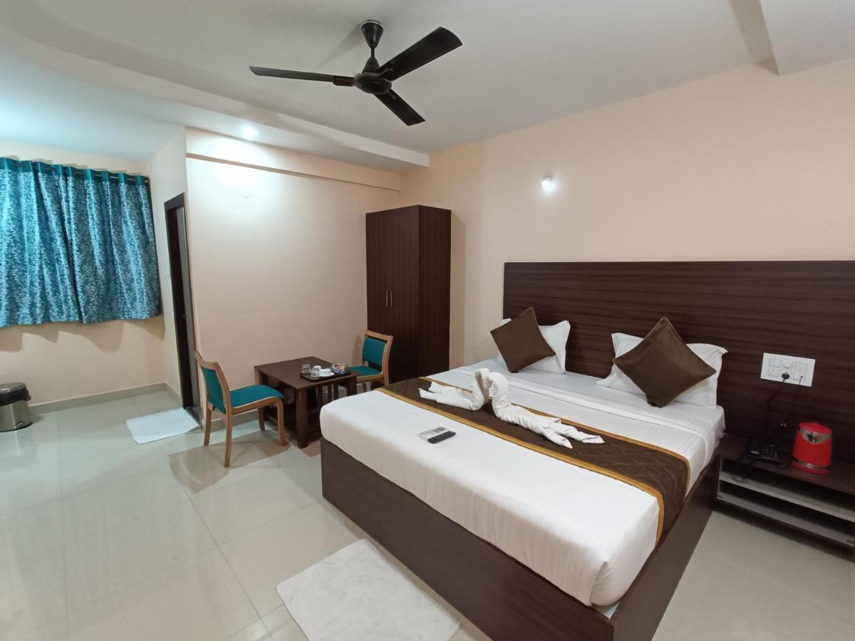 Hotel Classic Comfort - Housity