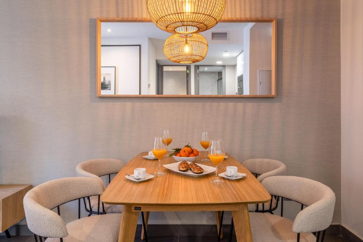 Cozy 2-Bed Apartment for 3 in La Latina - Housity