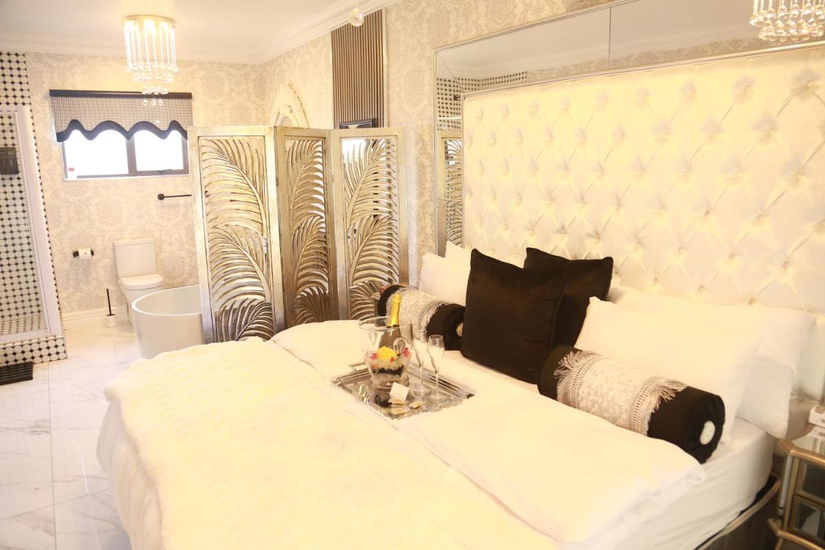 Villa Grande Luxury accommodation - Housity