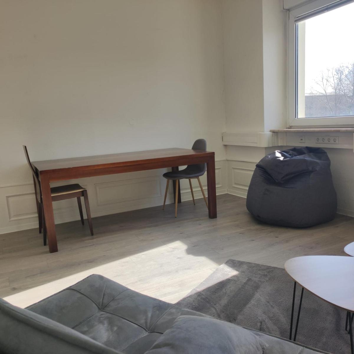 Simplex Apartments Am Ettlinger Tor Spacious - Housity