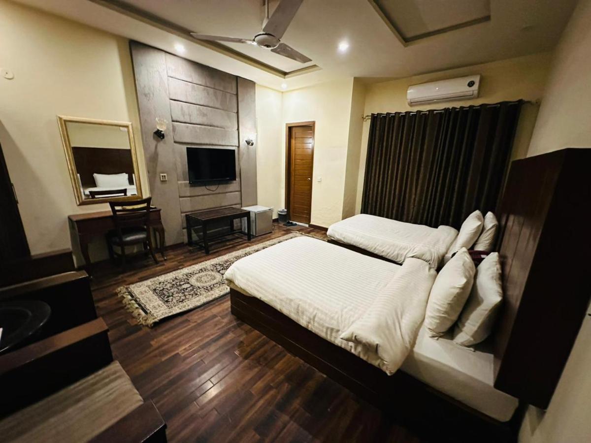 Shelton’s Rezidor Lahore - Housity
