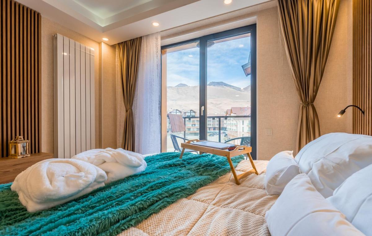 New Gudauri FOUR Season F2 - Housity