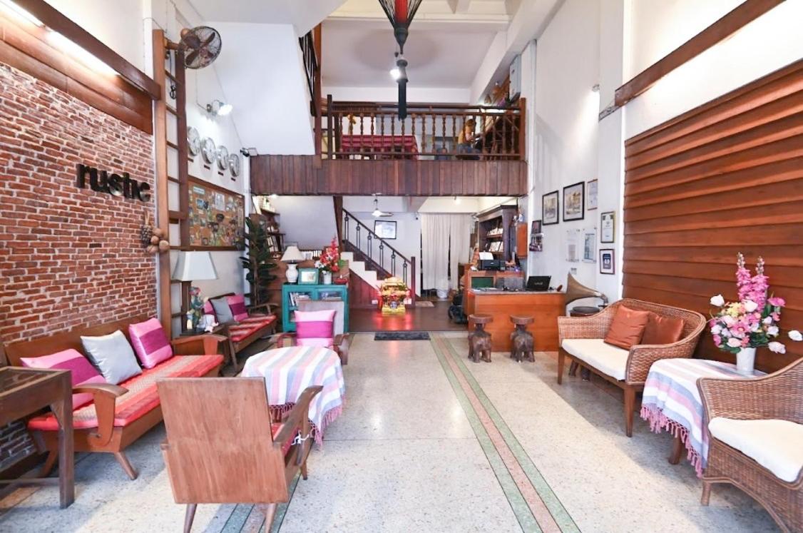 Suitetrails - Rustic Guest House