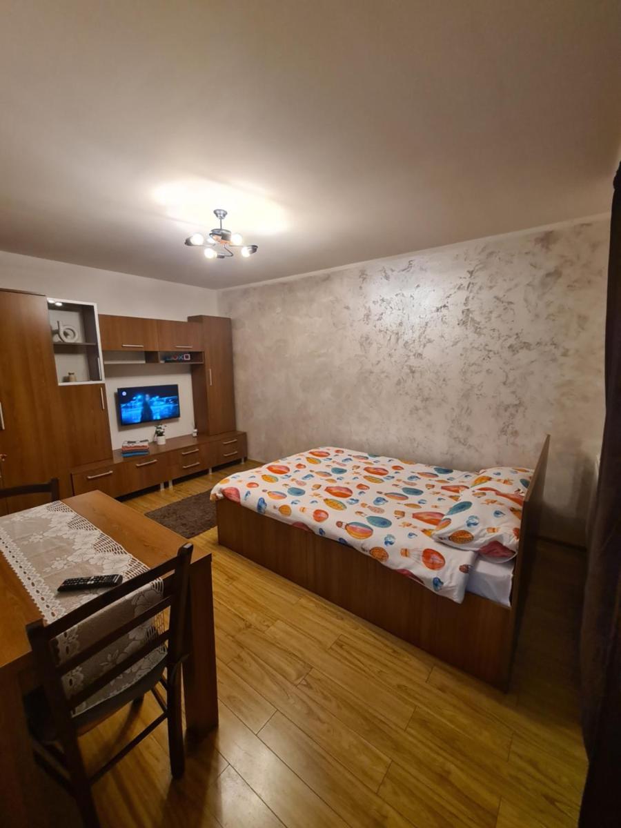 Studio Turda - Housity
