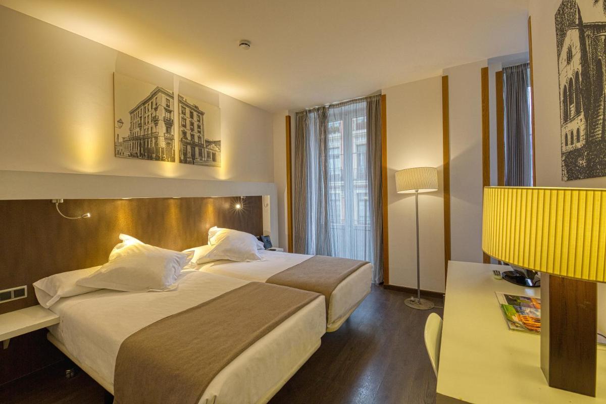 Gran Hotel España - Housity