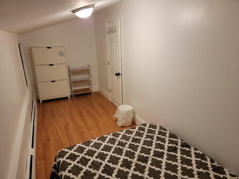 GUEST HOUSE NEAR DOWTOWN BOSTON - Housity