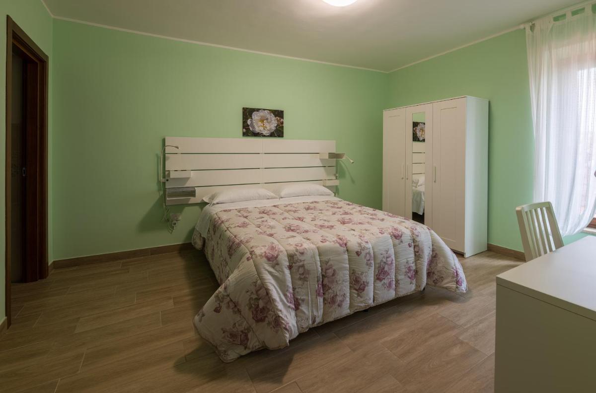 B&B Rose Antiche - Housity