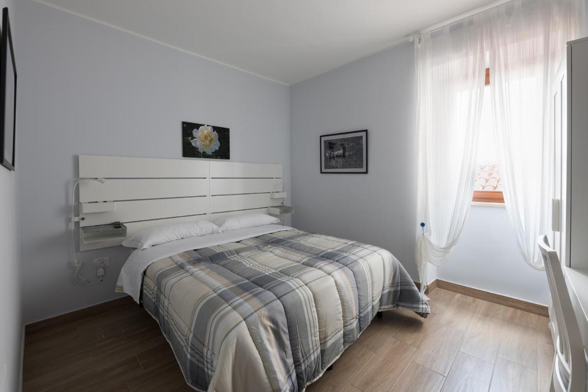 B&B Rose Antiche - Housity