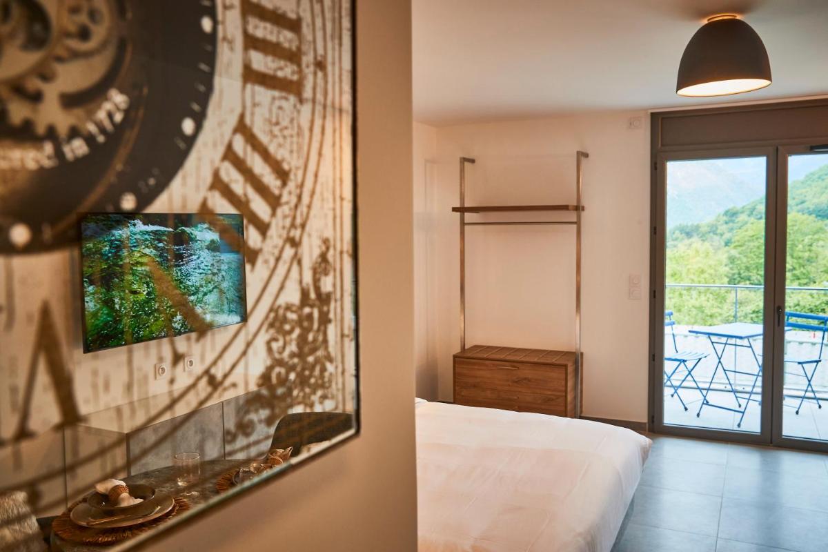 Pure Thermal Residence - Housity