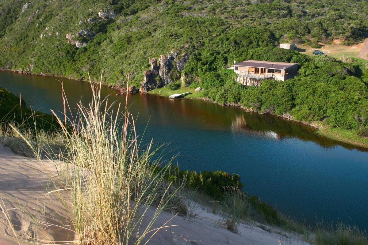 River Shack - Housity