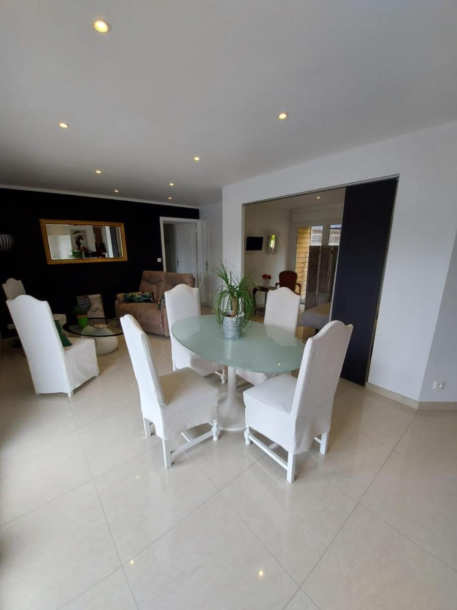 Les Suites de Véronique, chez Véronique Olive - Housity