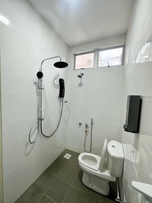 D'Banggol Homestay - Housity