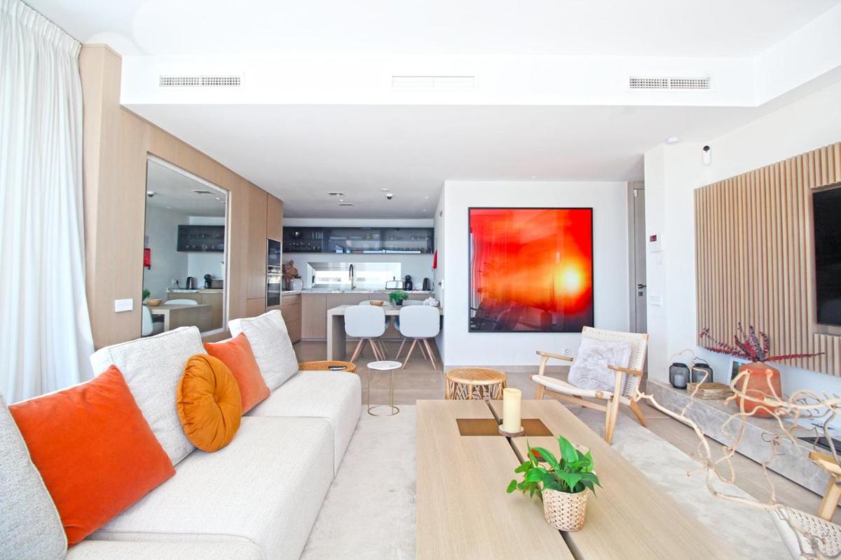 Apartment Aria By The Beach - Housity