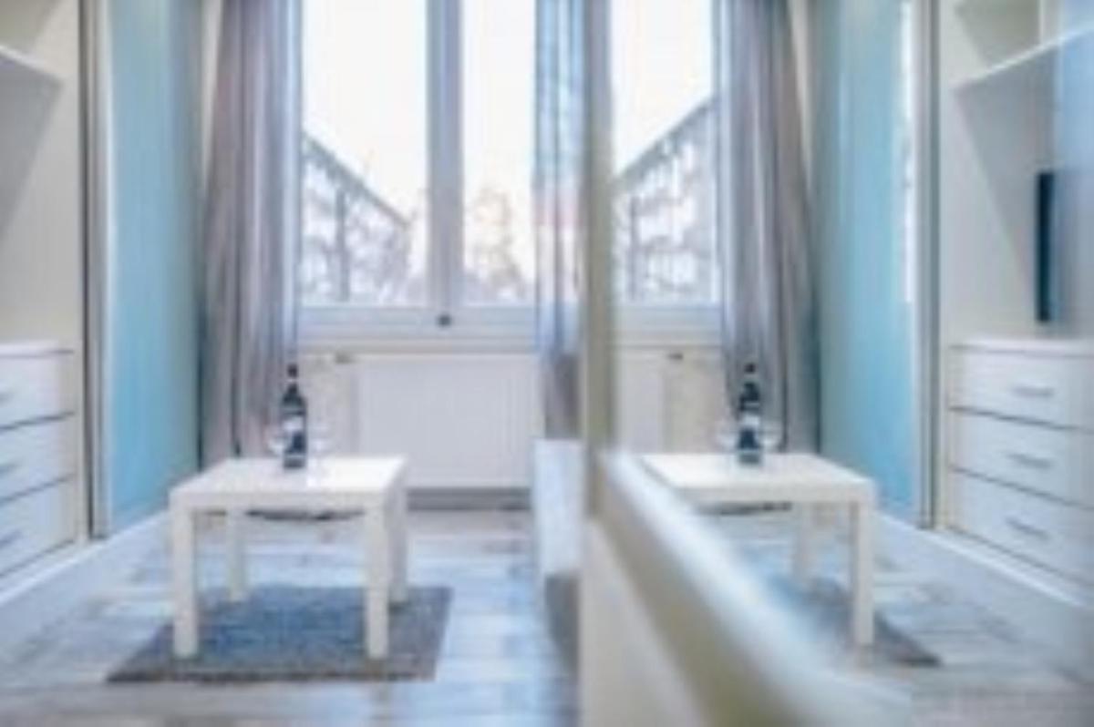MODRÝ APARTMÁN, Račianska 29, BRATISLAVA - Housity