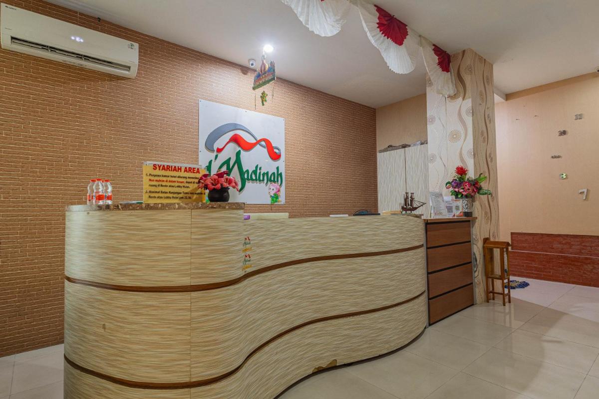 Hotel DMadinah inn Gentan - Housity