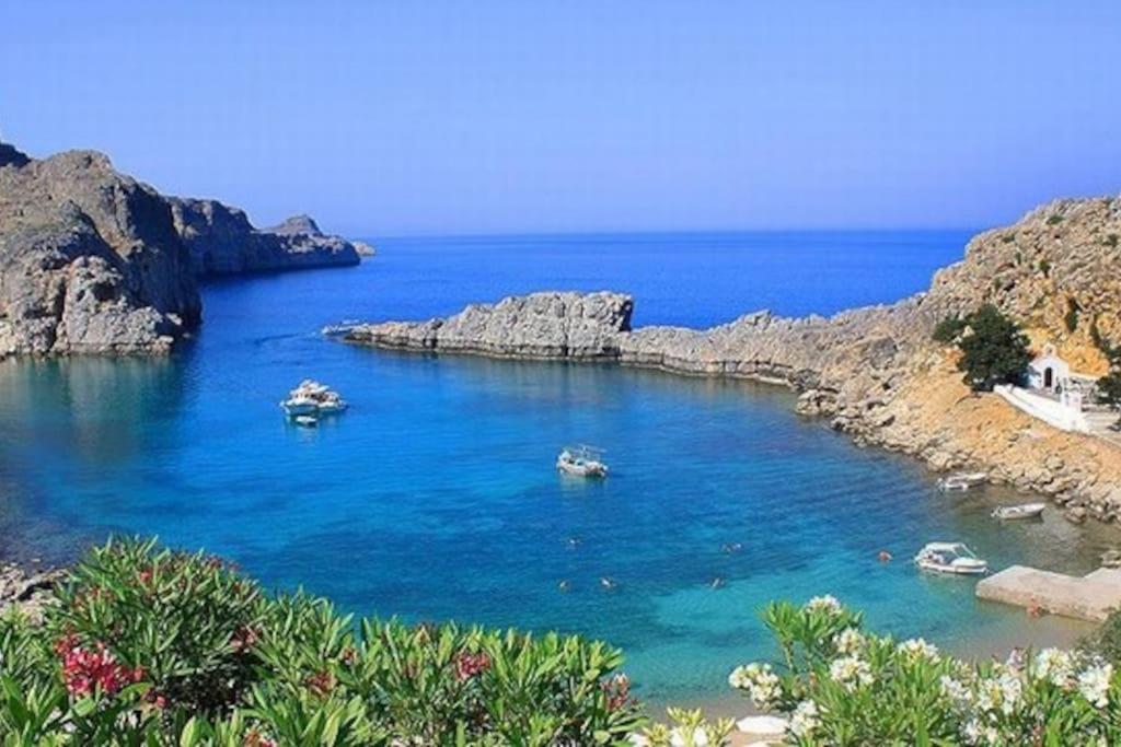 KALITHEA-HILLS VILLA with pool for 8 up to 12 IN RHODES TOWN - Housity