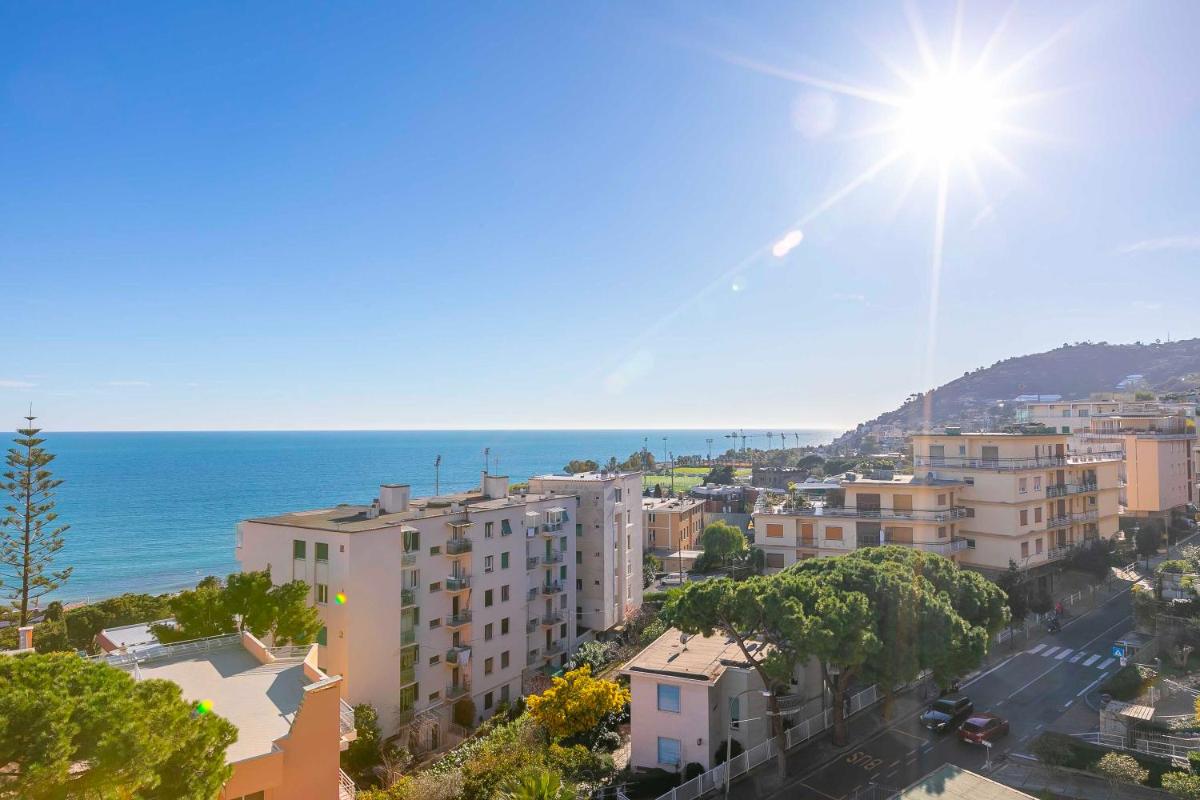 Sofy Ap Sea View & Private Parking - Happy Rentals - Housity