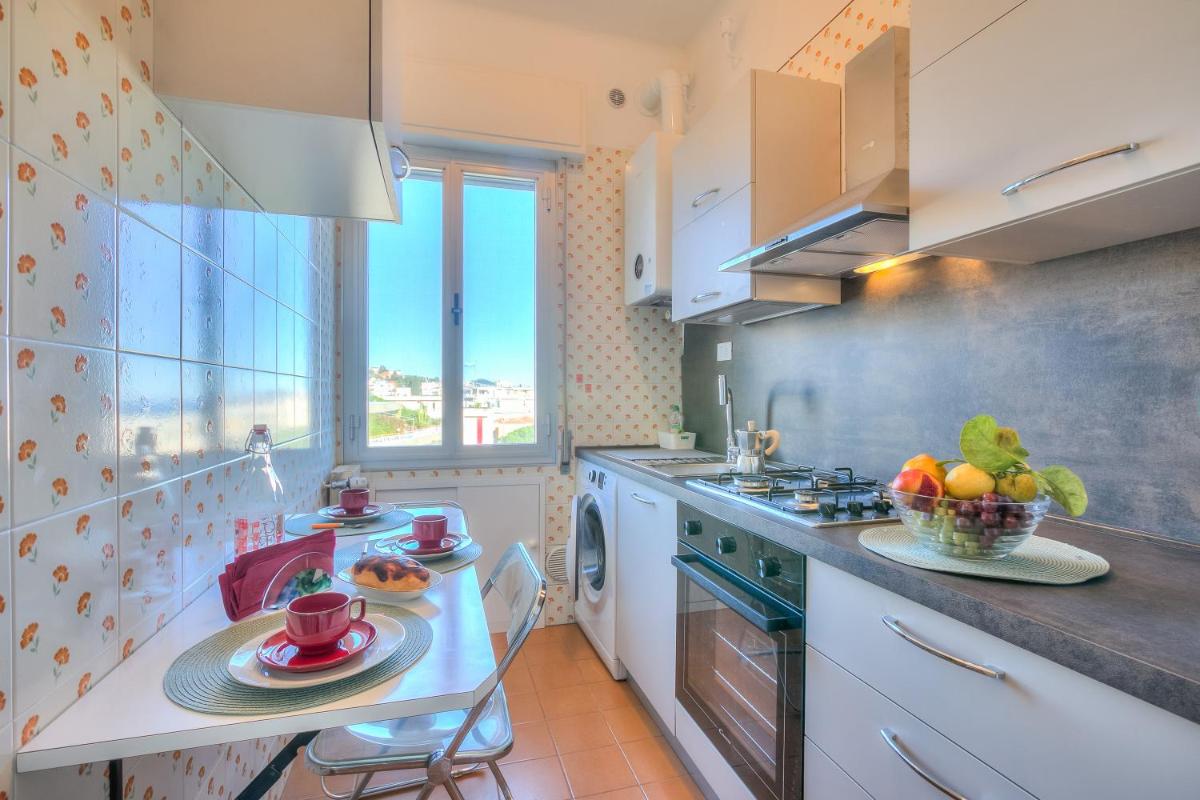 Sofy Ap Sea View & Private Parking - Happy Rentals - Housity