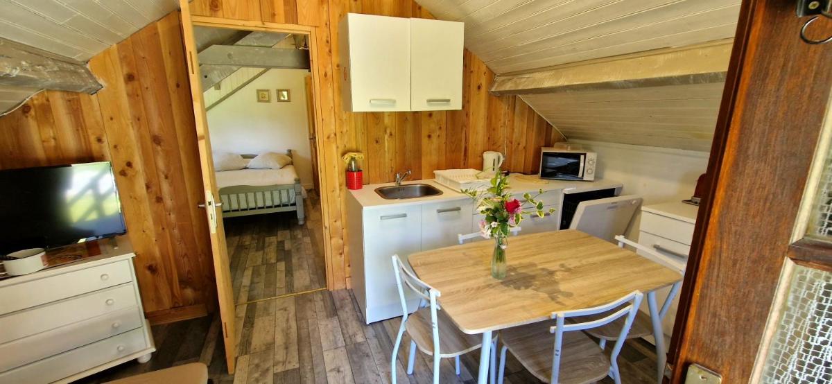 Maison d'hôtes Ourdeaux et Gite Chez Rouchon - Housity