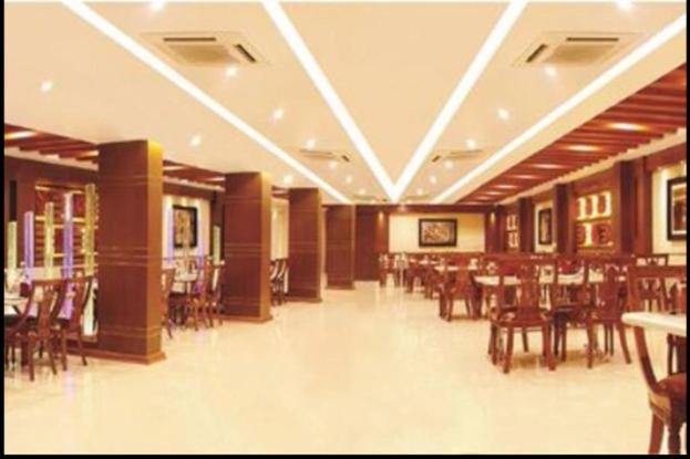HOTEL SAHANA CASTLE - Housity