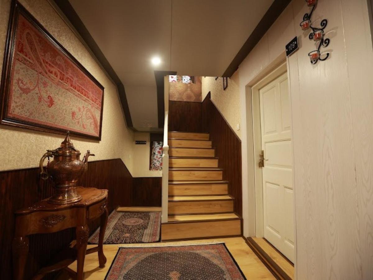 Hotel Aala Residency , Srinagar - Housity