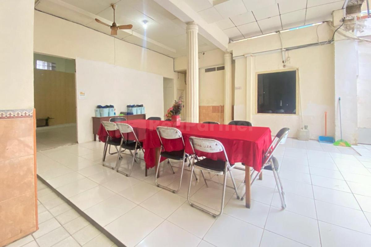 Wisma Sodikin Syariah Mitra RedDoorz - Housity