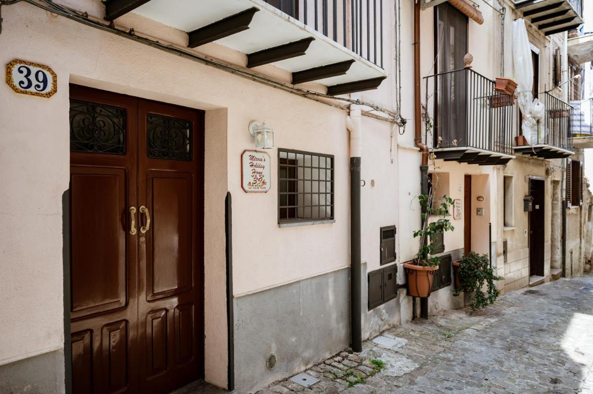 Mirose's holiday home 39 - Housity