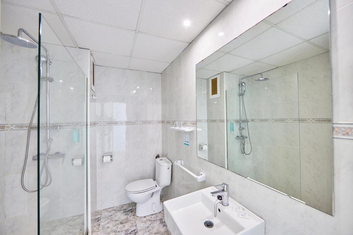 Un baño de Hotel Ilusion Calma & Spa