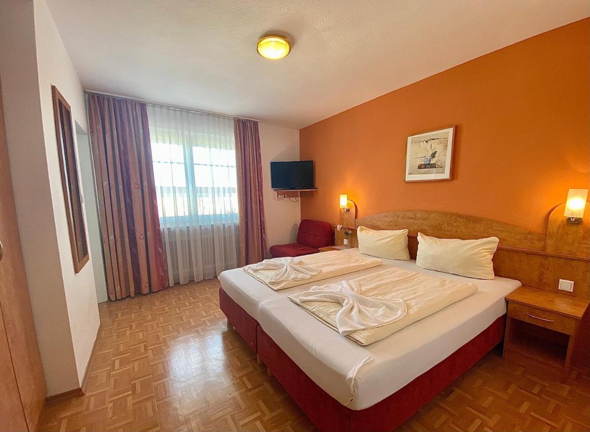 Hotel Gasthof Rose - Housity