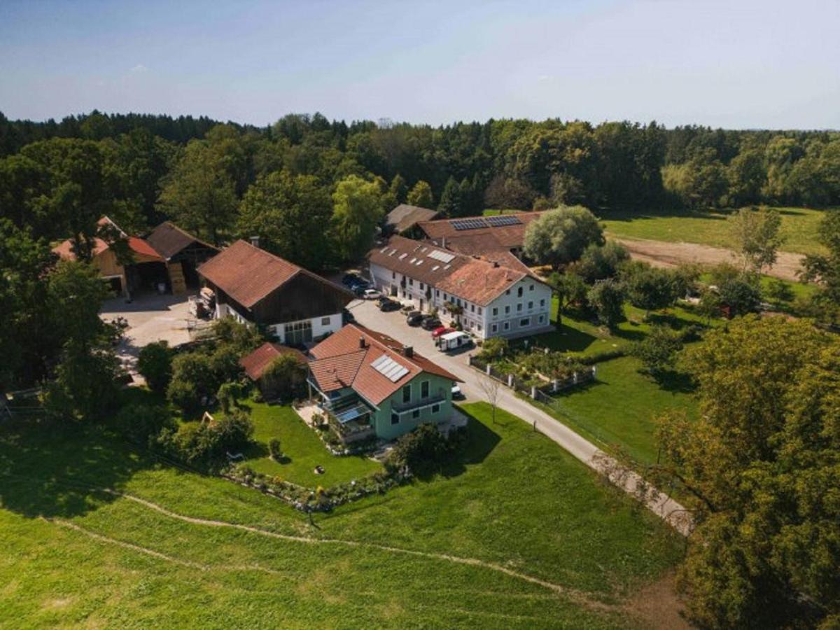 Gästehof Huber - Housity