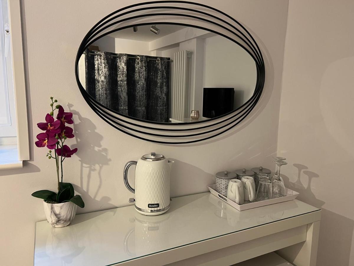 The Cosy Corner - Housity