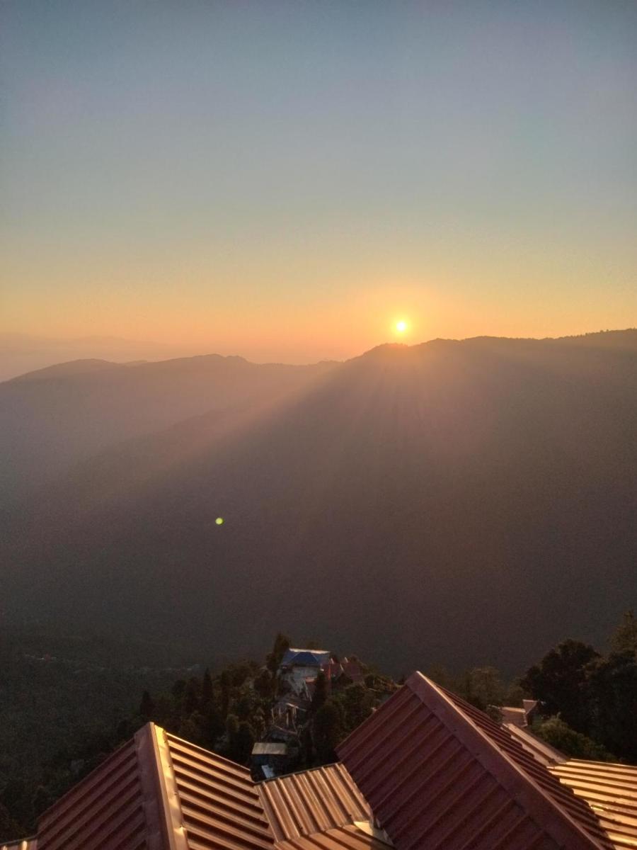 Sunrise Homestay - Housity