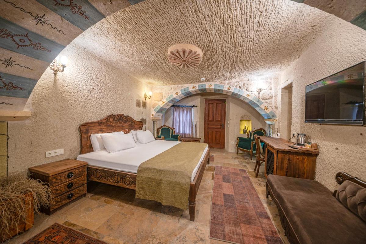 Capp Royal Cave HOTEL - Housity