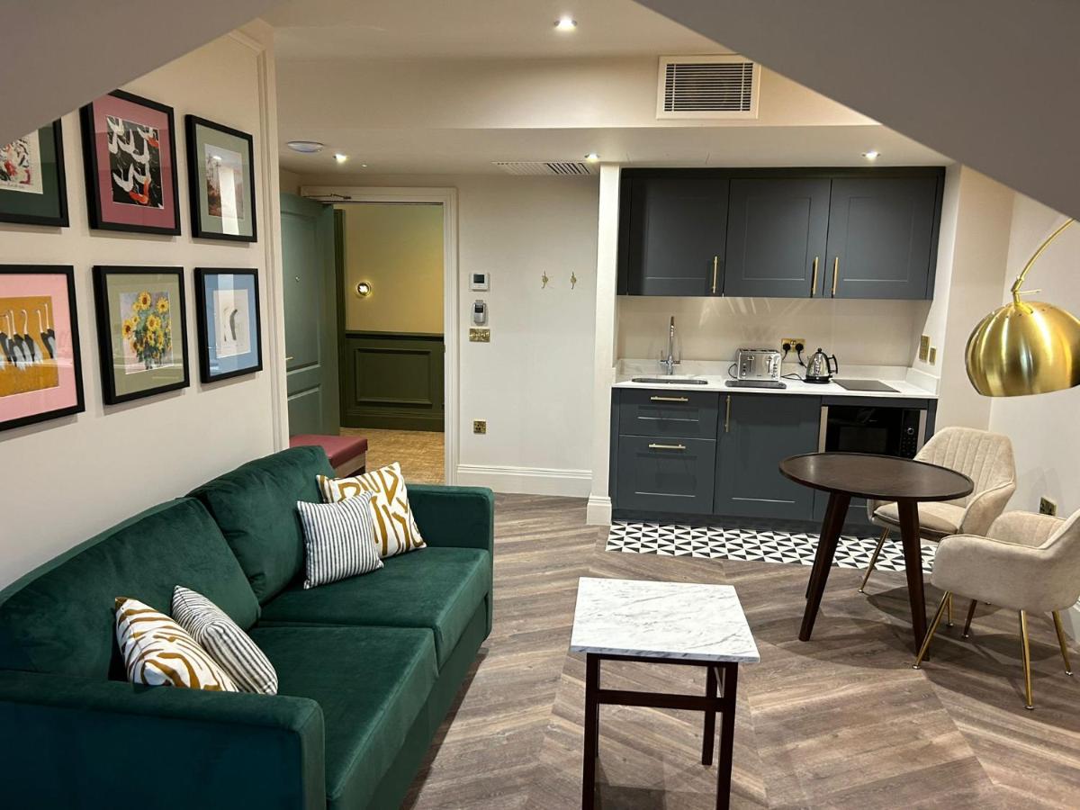 The Hillbrook Hotel - Sherborne - Housity