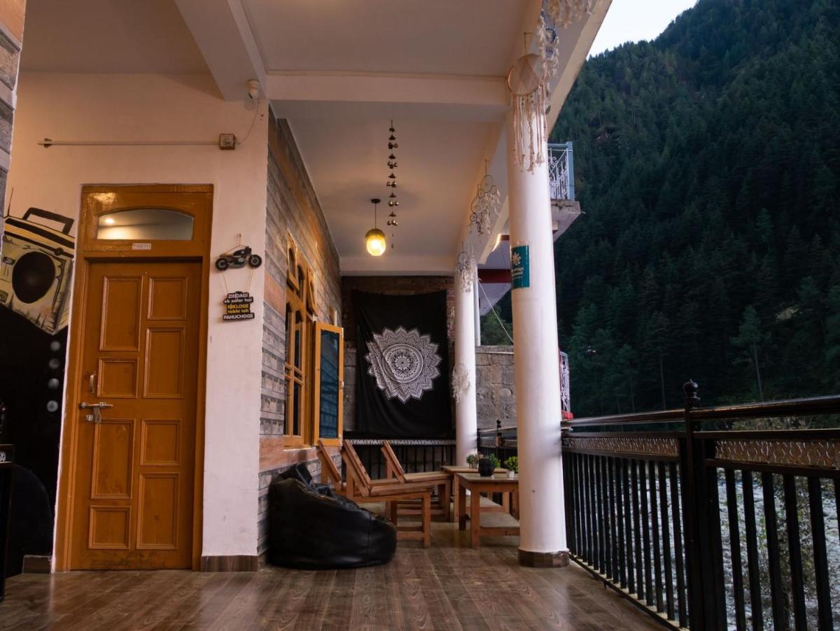 Wabi Sabi Riverside Hostel - Housity