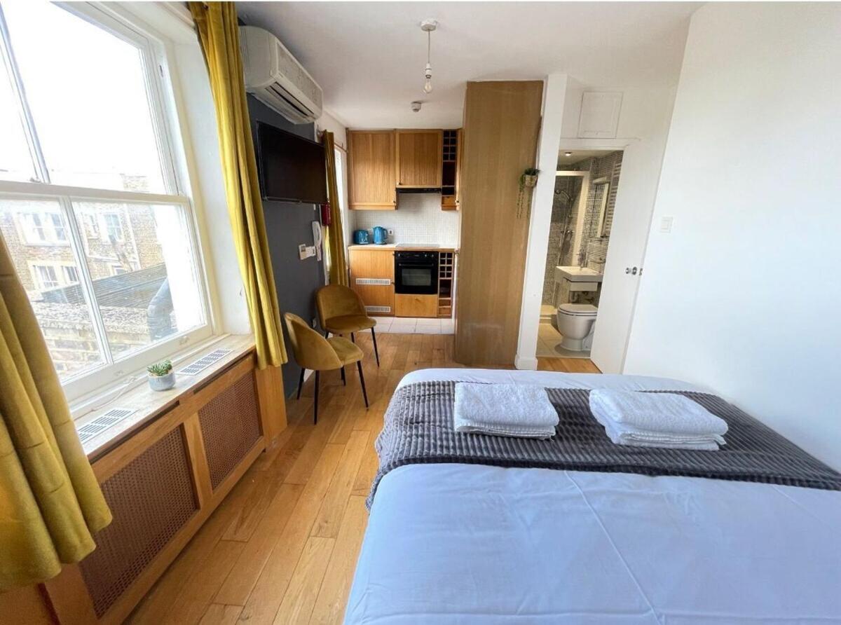 Portobello Road Artistic Studios 'BUDGET' - Housity