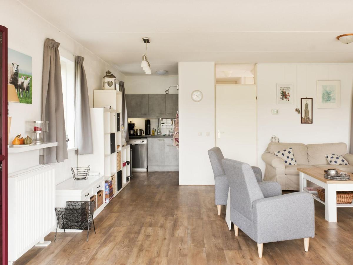 Holiday Home Vrieschehuis Comfort Royaal by Interhome - Housity
