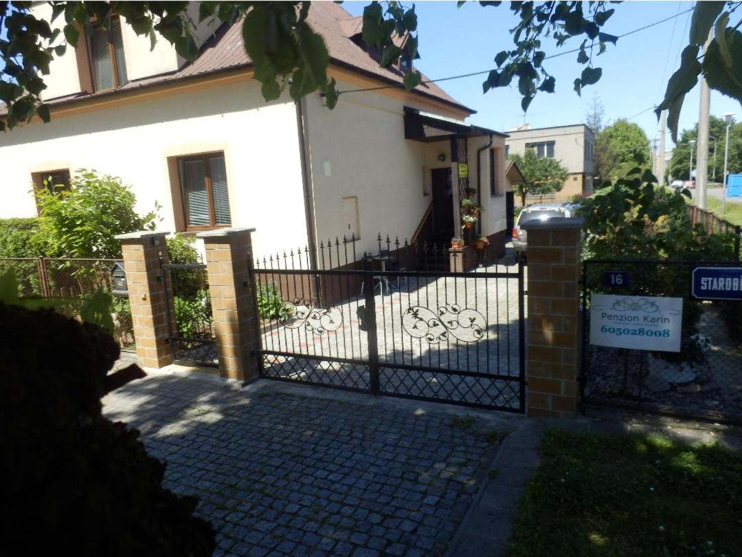 Rodinný Penzion Karin - Housity