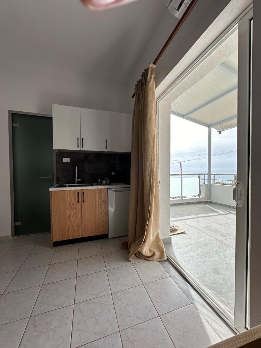 Harmonia Guest House 1 - Hizvo