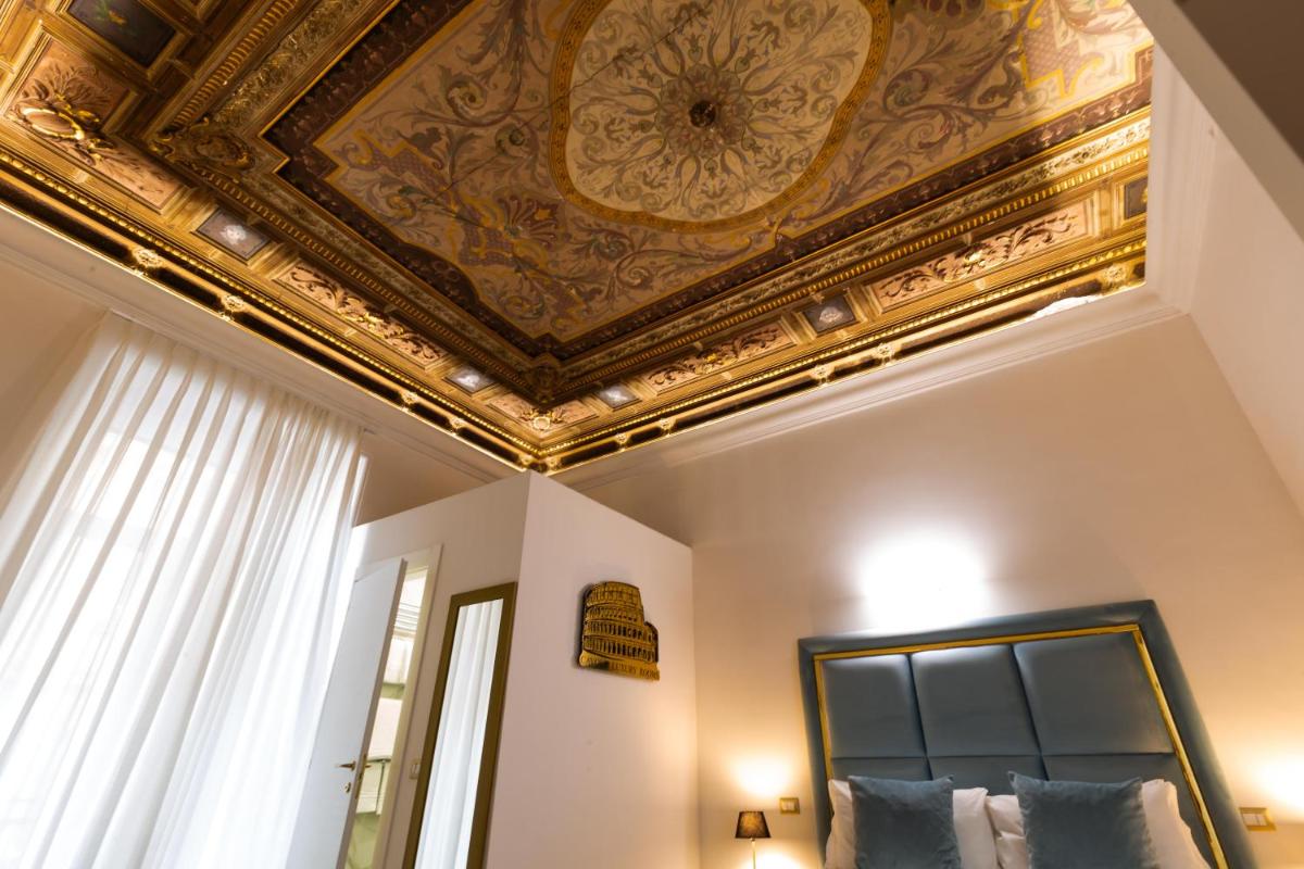 Cavour LR Collection - Housity