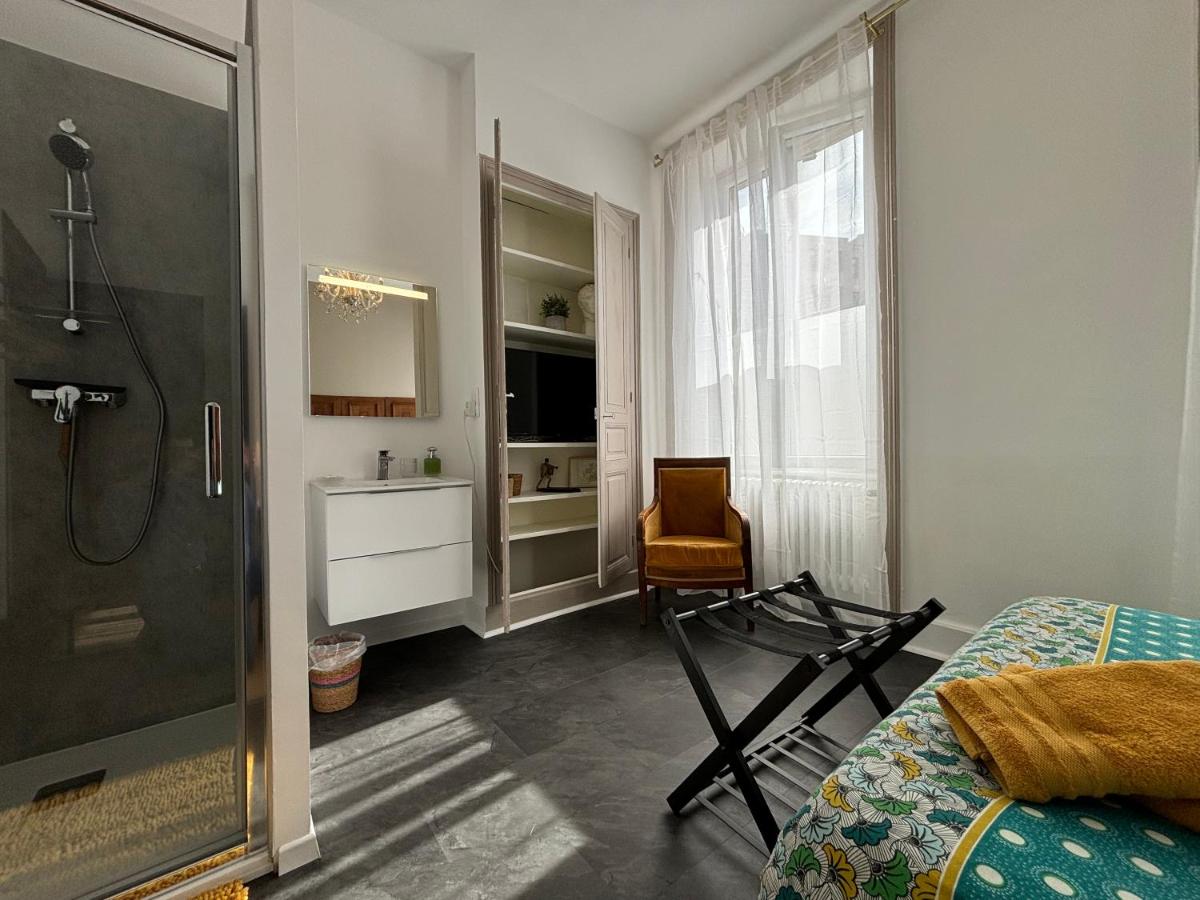 Maison à la Guitarde - Hôtel Particulier Hippolyte - Housity