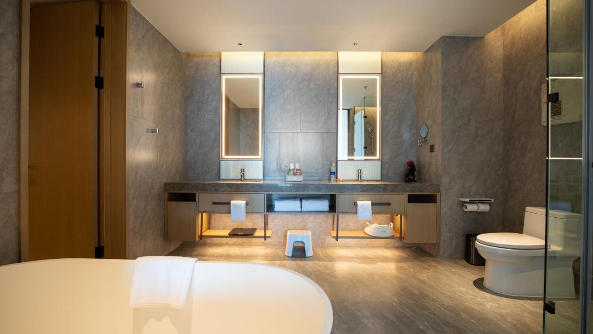 ZhouShan Poly Senbo Nature Park & Resort - Housity