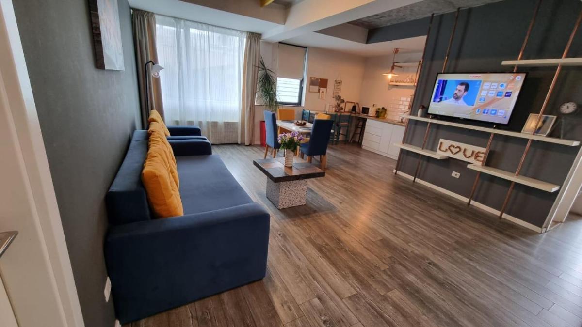 Teodoroiu nr. 5 - Housity
