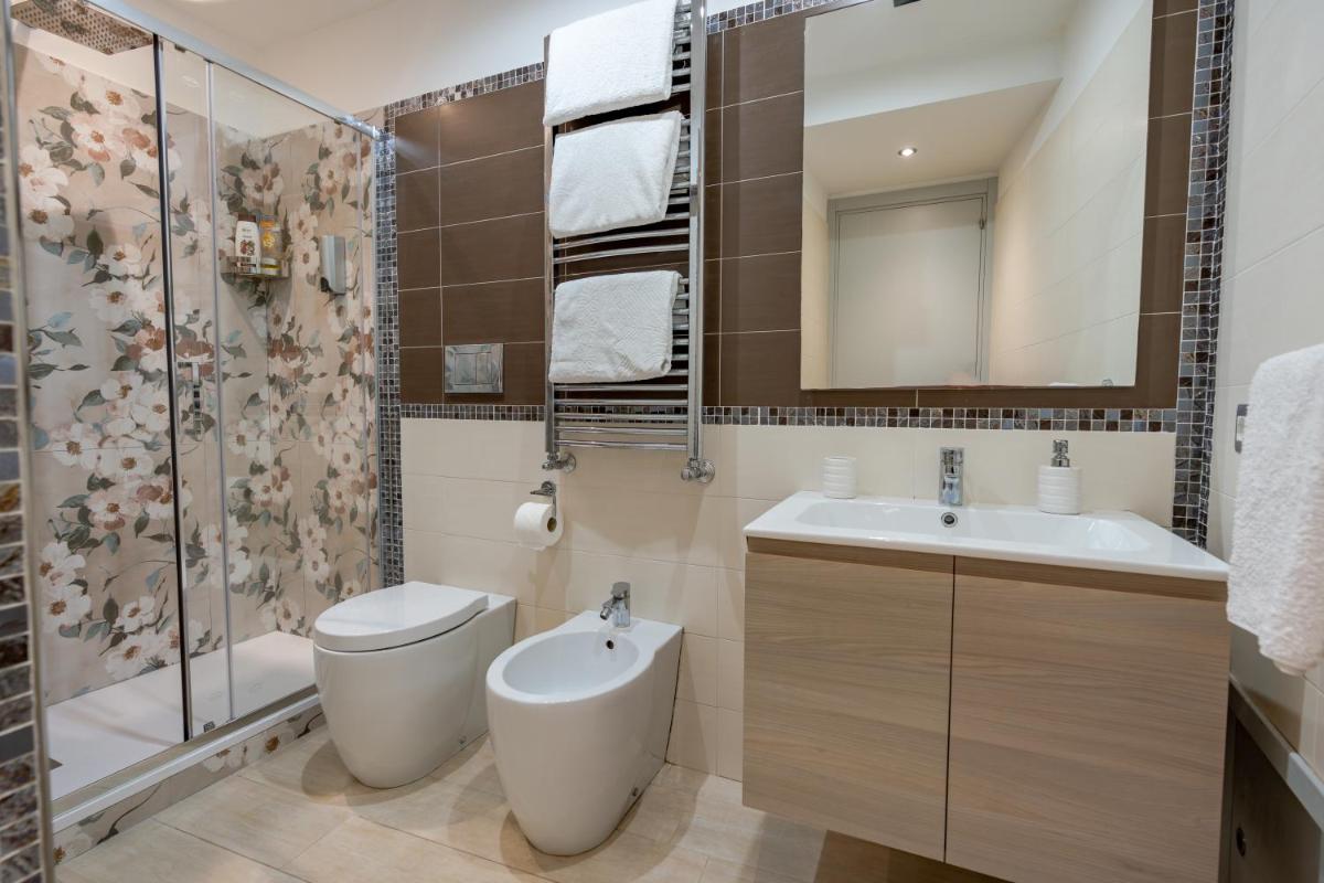 Suitetrails - Il Paradiso sul Mare Apartment