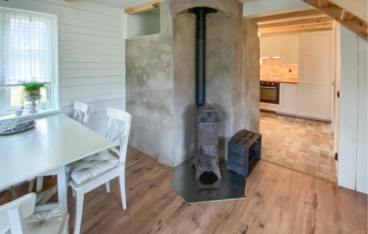 Awesome Home In Habo With Wifi - Housity