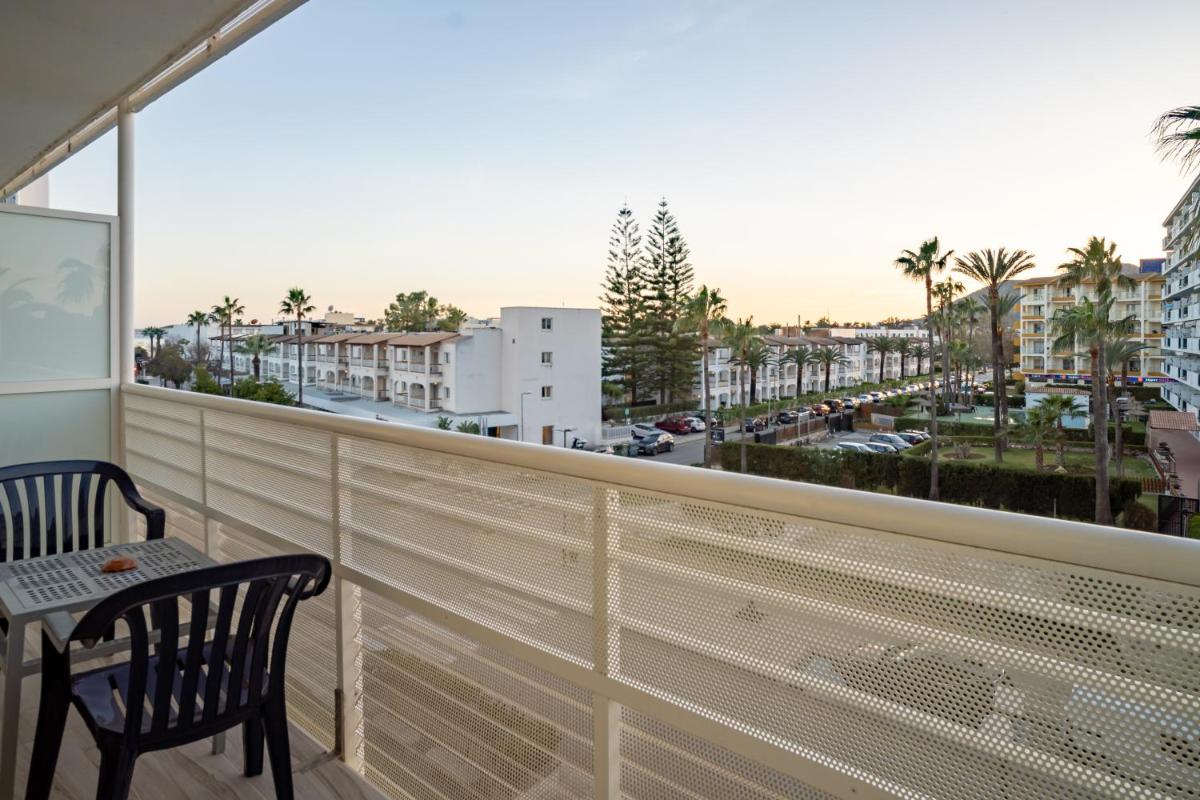 Un balcón o terraza de Bahía de Alcudia Hotel & Spa