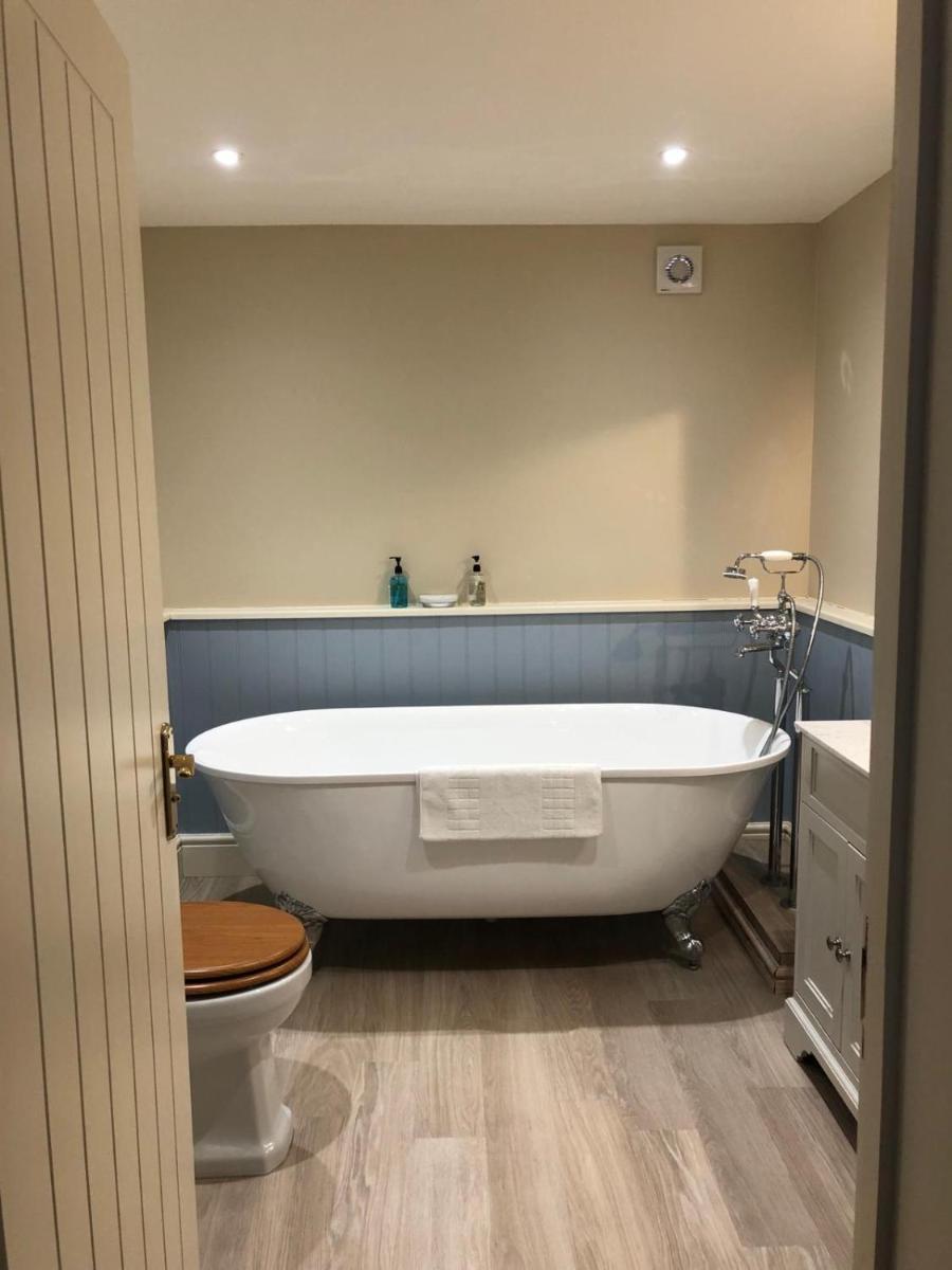 The Chilterns Fox - Housity
