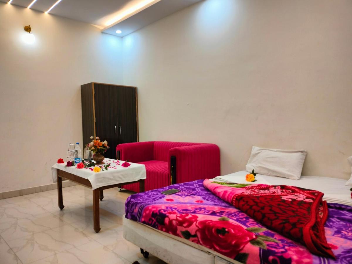 SHIVAAY GARDEN - Housity