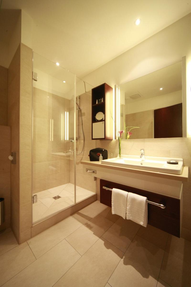 Hotel Navigare Buxtehude - Housity